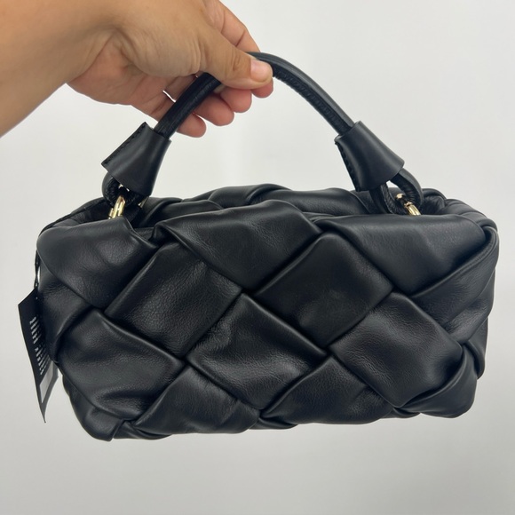 Valentina Fiore Black leather Woven Mini Bag with crossbody strap - Picture 1 of 10